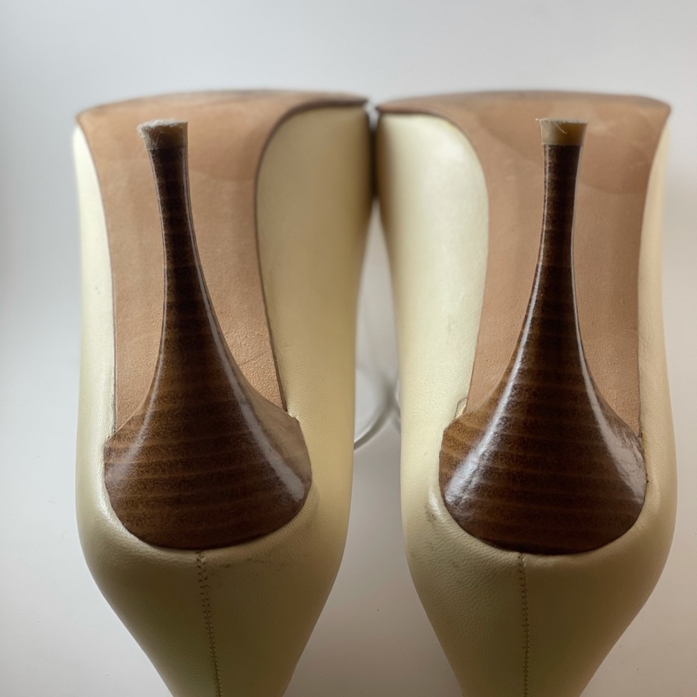Stuart Weitzman Pumps - Picture 3 of 6